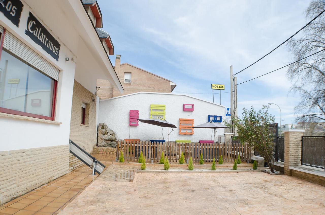 Hostal Los Calatravos Alcaniz Luaran gambar